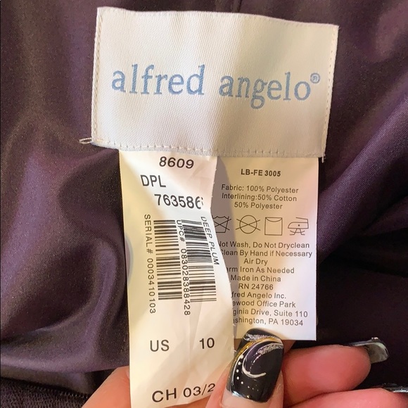 Alfred Angelo Deep Plum Purple Lined Mermaid Gown With Appliqué NEW - Picture 9 of 10